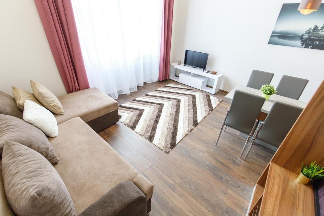 Central City Apartment Boedapest Buitenkant foto