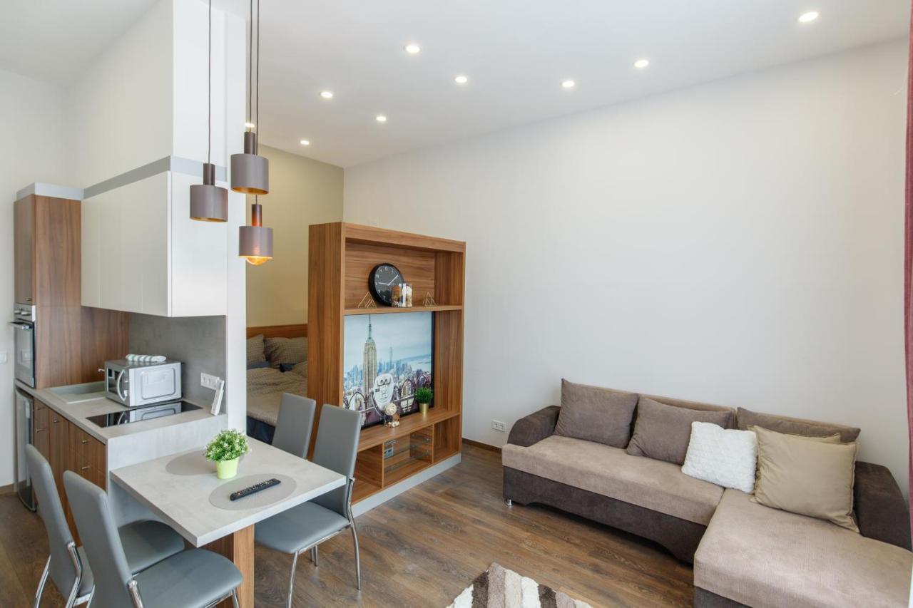 Central City Apartment Boedapest Buitenkant foto